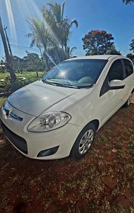 FIAT PALIO 1.4 MPI ATTRACTIVE 8V FLEX 4P MANUAL FIAT PALIO 1.4 MPI ATTRACTIVE 8V FLEX 4P MANUAL